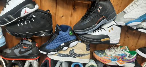 عکس کفش گرزین