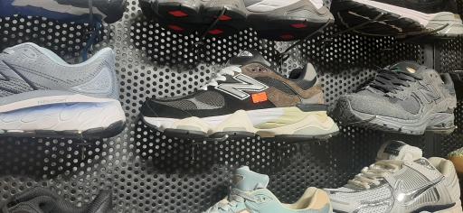 عکس کفش گرزین