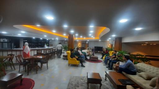 عکس مجموعه پذیرایی و گردشگری، کافه کتاب و رستوران خیام