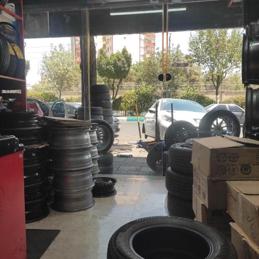 عکس رینگ و لاستیک پرسپولیس