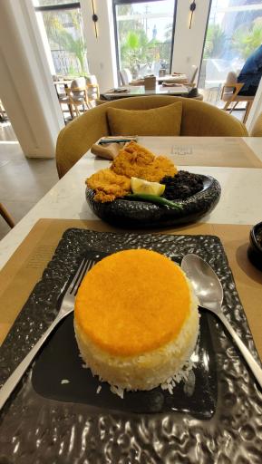 عکس کافه رستوران واران