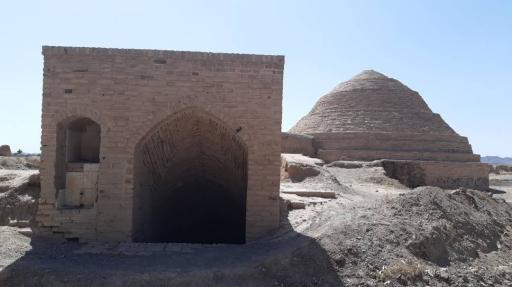 عکس آب انبار تاریخی بازار