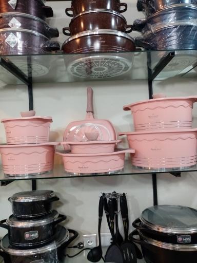 عکس فروشگاه لوازم خانگی رویال