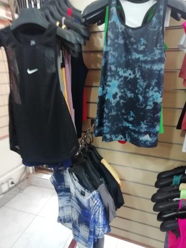 عکس کالا ورزشی نیوان