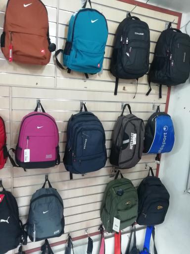 عکس کالا ورزشی نیوان