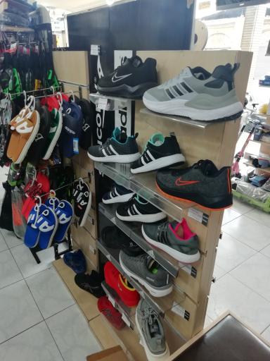 عکس کالا ورزشی نیوان