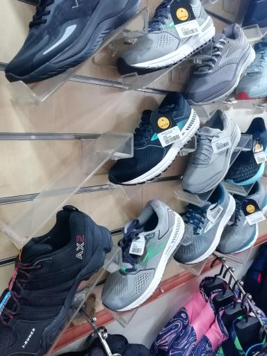 عکس کالا ورزشی نیوان