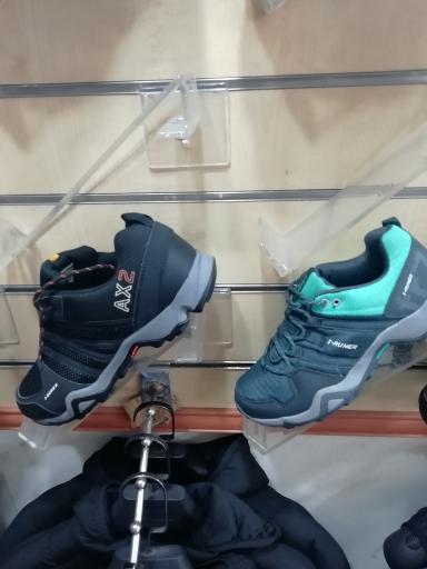 عکس کالا ورزشی نیوان