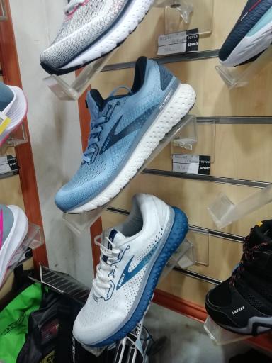 عکس کالا ورزشی نیوان