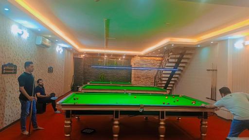 عکس بیلیارد آریانیک