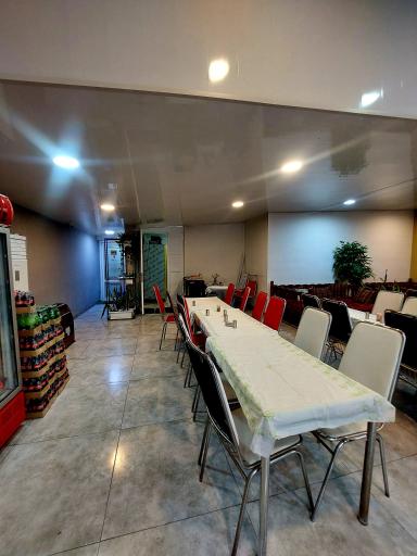 عکس آشپزخانه مرکزی گل بانو