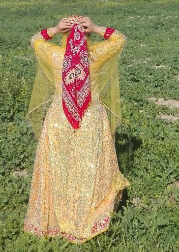 عکس لباس محلی عسل