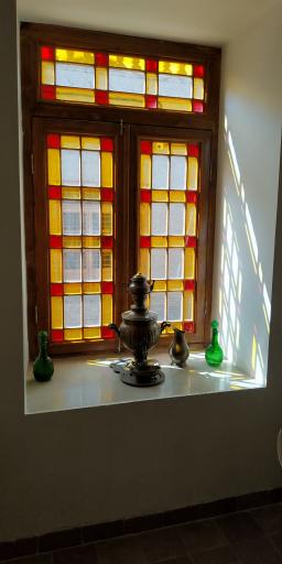 عکس عمارت تاریخی شریف