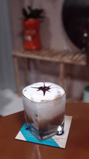 عکس کافه روزنامه 