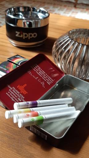 عکس کافه روزنامه 