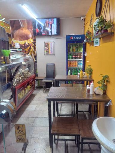 عکس اغذیه فرخانی