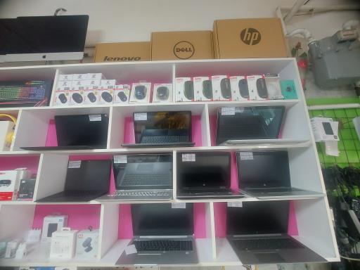 عکس فروشگاه ایران کینگ استوک