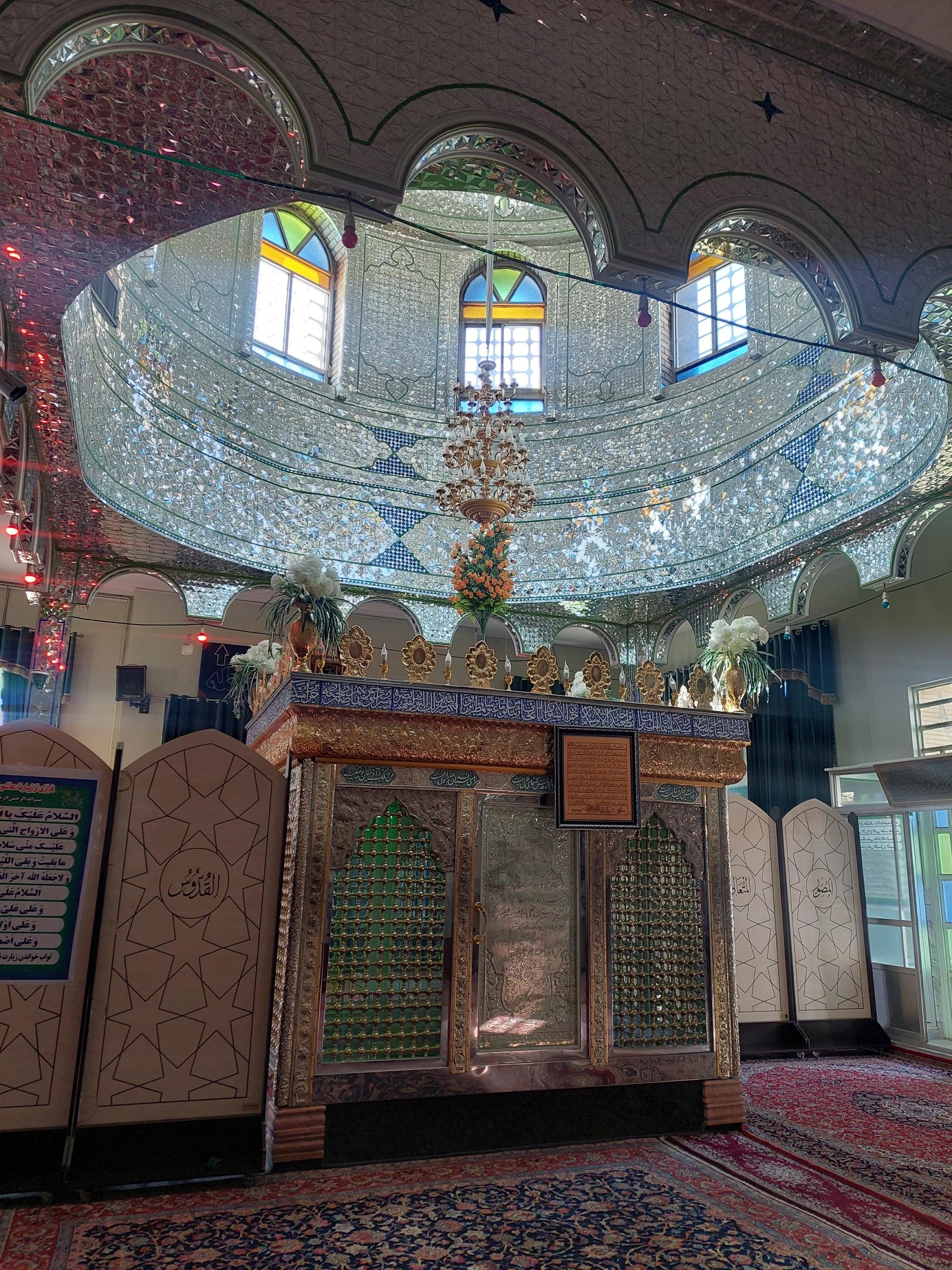 عکس امامزاده هدیه خاتون