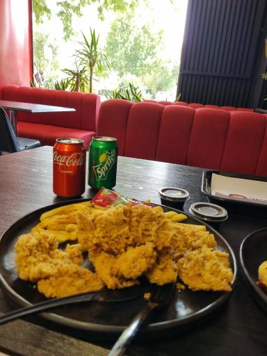 ایران برگر خانه اصفهان