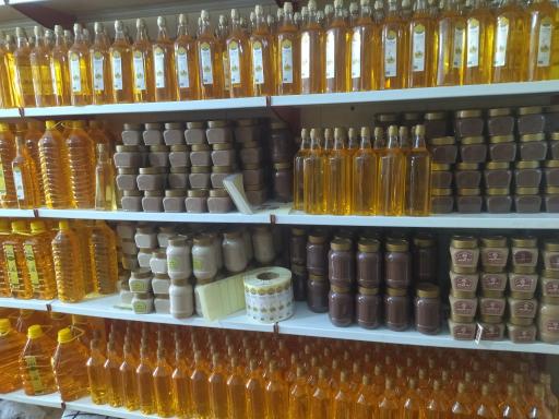 عکس فرآورده های کنجدی دوست حسینی