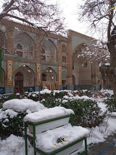 عکس مدرسه علمیه عباس قلی خان