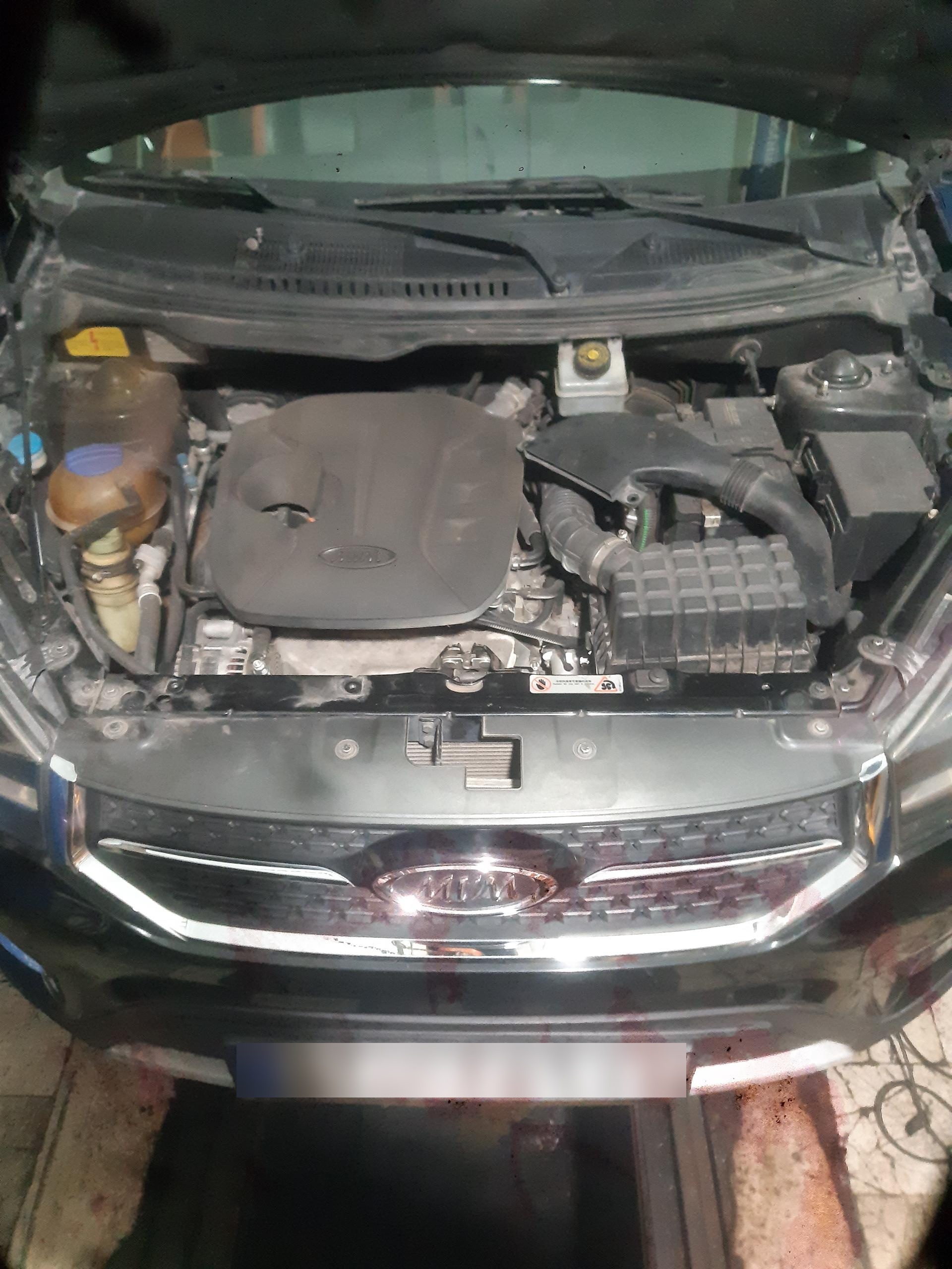 عکس تعمیرگاه خودرو کارما