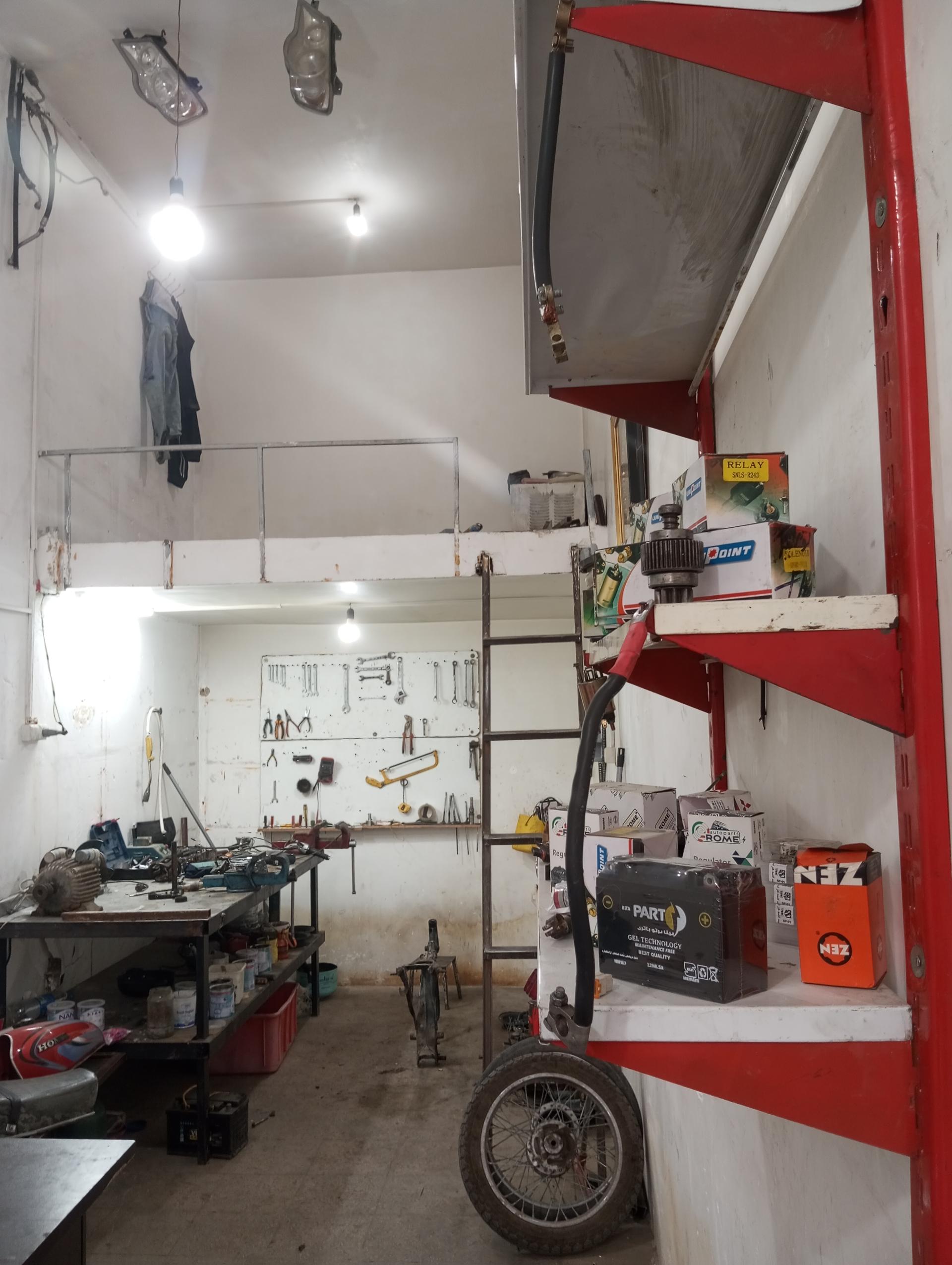 عکس باطری سازی برادران 