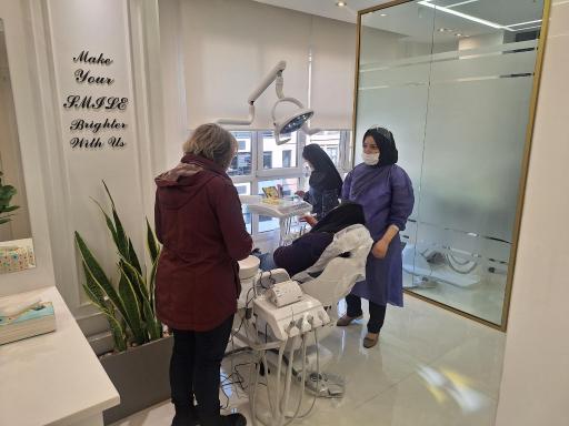 عکس دندانپزشکی تخصصی دکتر حاج حیدری