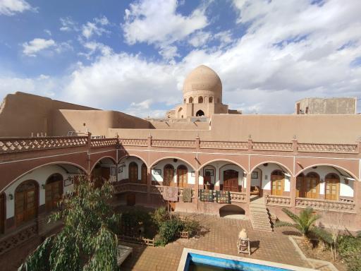 هتل سنتی فانوس ویونا