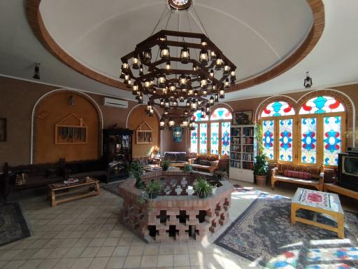 هتل سنتی فانوس ویونا