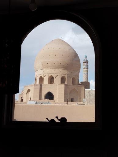 عکس هتل سنتی فانوس ویونا