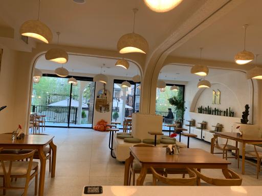 عکس کافه رستوران هاویر