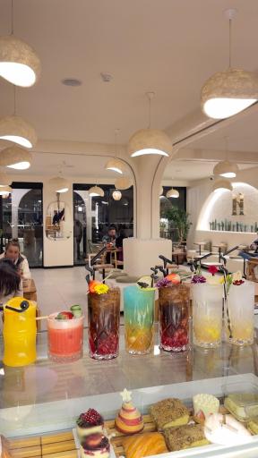 عکس کافه رستوران هاویر