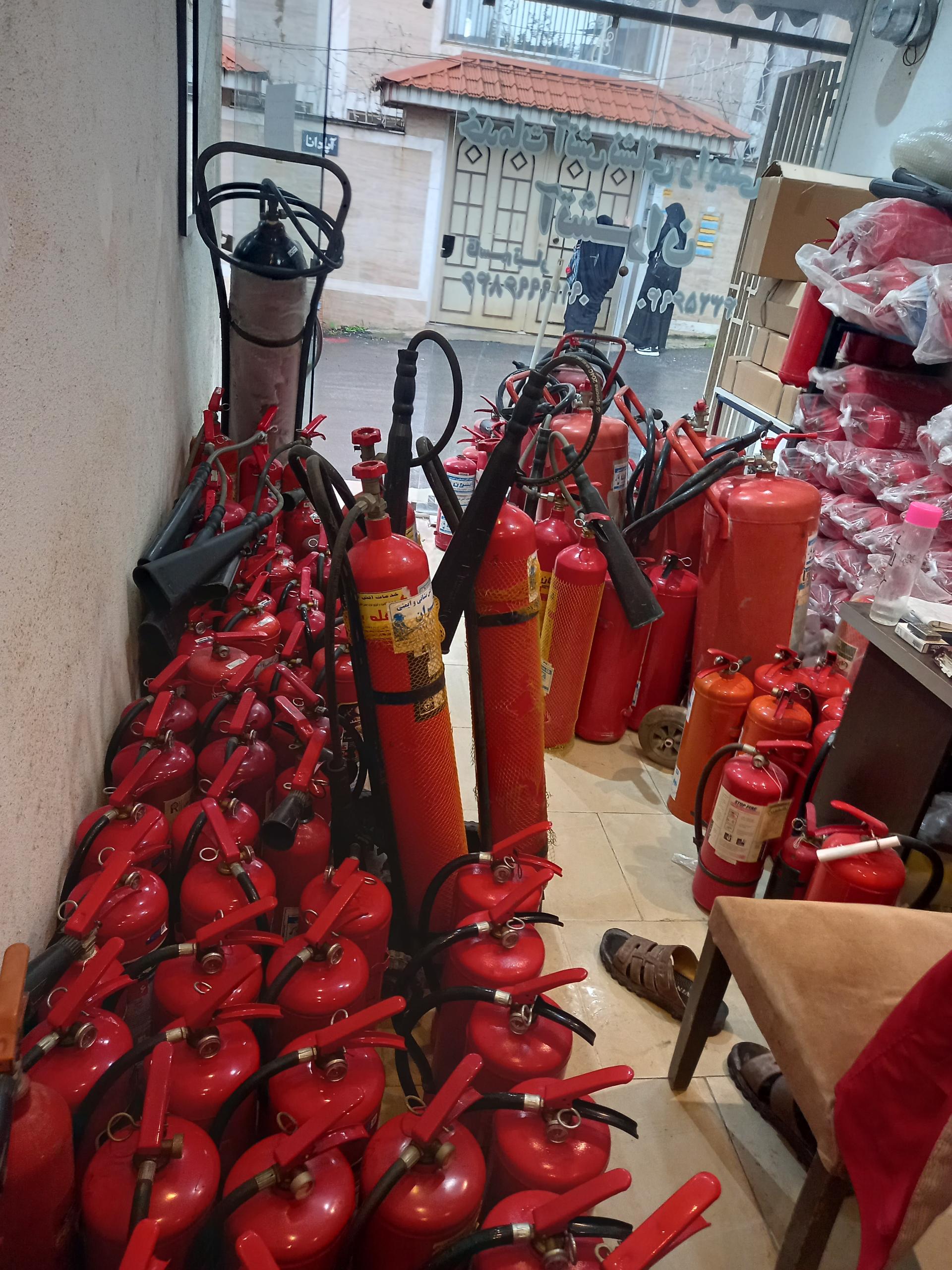 عکس  خدمات ایمنی و آتش نشانی