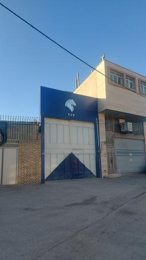 عکس نمایندگی ایران خودرو ۲۰۶۳