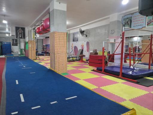 عکس خانه ژیمناستیک سپیدار