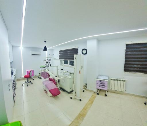 عکس دندانپزشکی دکتر اسماعیل محمودی