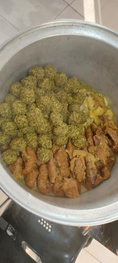 عکس صبحانه خوری مزه