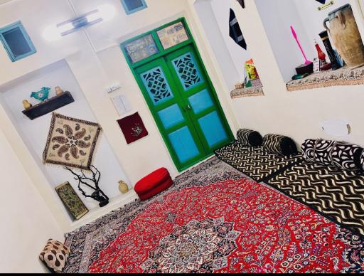 اقامتگاه بومگردی سرای کربلایی فریدون