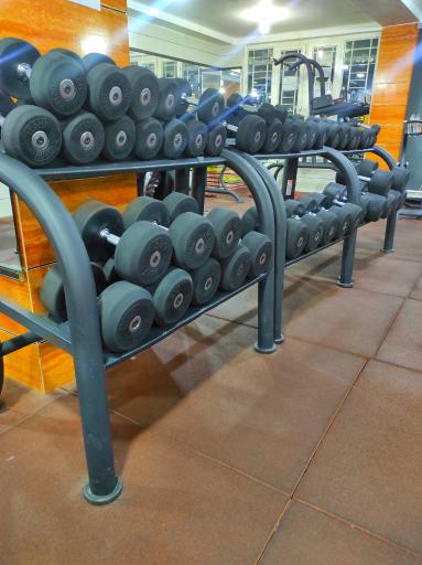 عکس باشگاه بدنسازی درخشان