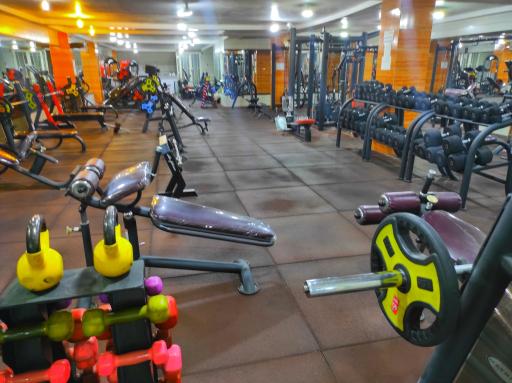 عکس باشگاه بدنسازی درخشان