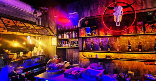 عکس کافه قهر و آشتی