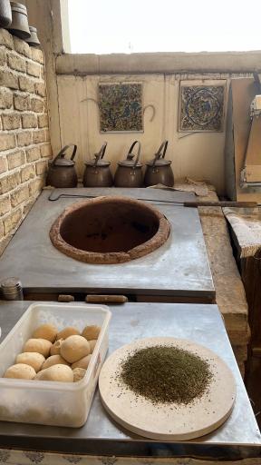 عکس کافه رستوران گیاهی مهر میترا