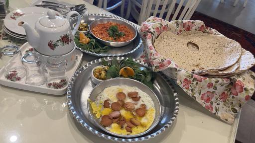 عکس کافه رستوران گیاهی مهر میترا