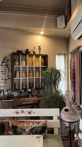 عکس کافه رستوران گیاهی مهر میترا