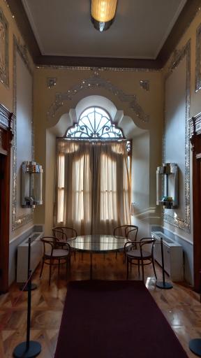 عکس موزه آبگینه و سفالینه های ایران (خانه قوام السلطنه)