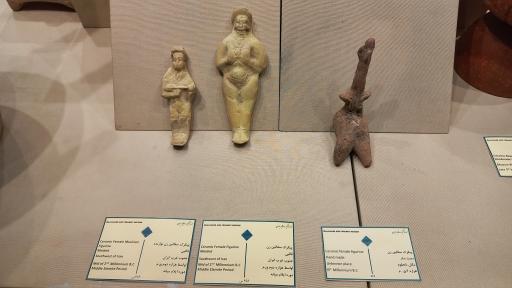 عکس موزه آبگینه و سفالینه های ایران (خانه قوام السلطنه)