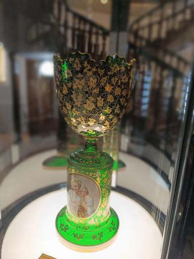 عکس موزه آبگینه و سفالینه های ایران (خانه قوام السلطنه)