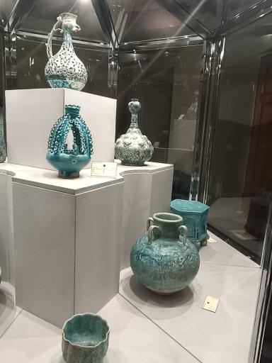 عکس موزه آبگینه و سفالینه های ایران (خانه قوام السلطنه)