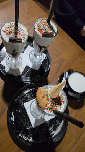 عکس کافه پرواز 